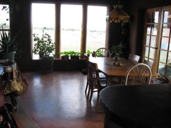 Wagon Wheel Home dining room